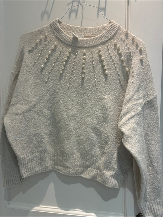 H&M Sweaters - H&M Pearl Embellished Knit Sweater Size M